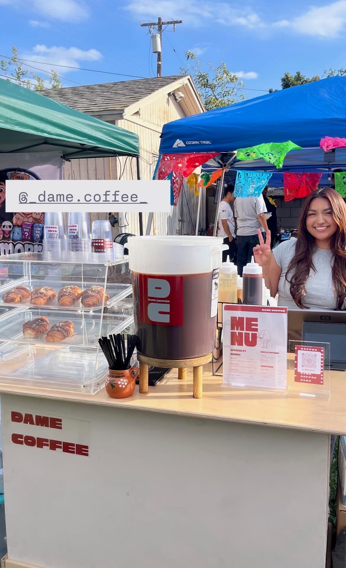 Dame Coffee market cart
